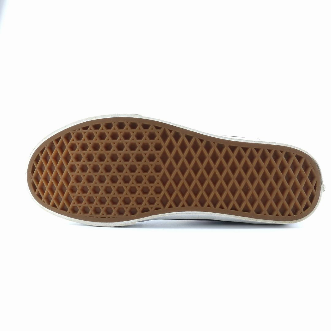 VANS SK8-HI Vans skate shoe imagery