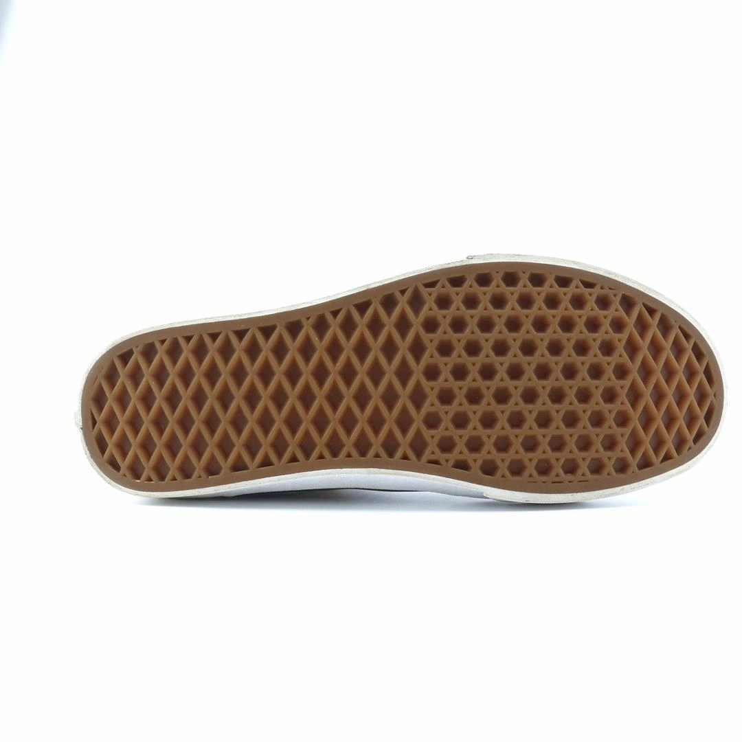 VANS SK8-HI Vans skate shoe imagery
