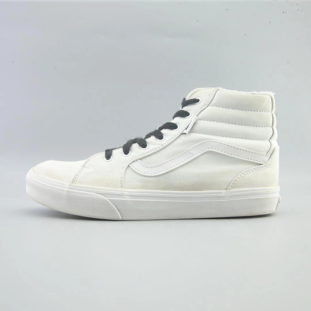 VANS SK 8 HI Vans retro-inspired footwear styles