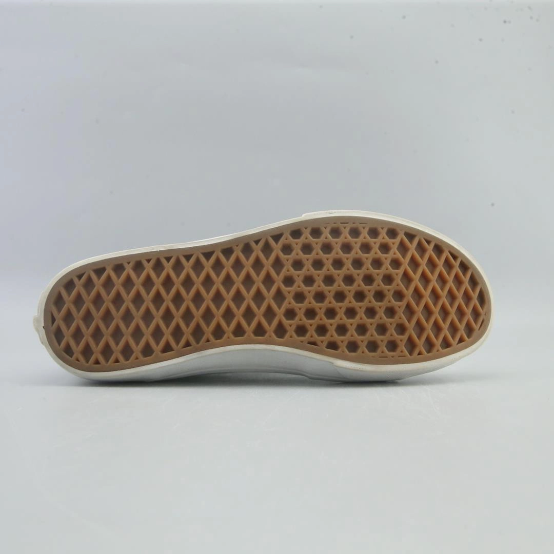 VANS SK 8 HI Vans casual shoe snapshots