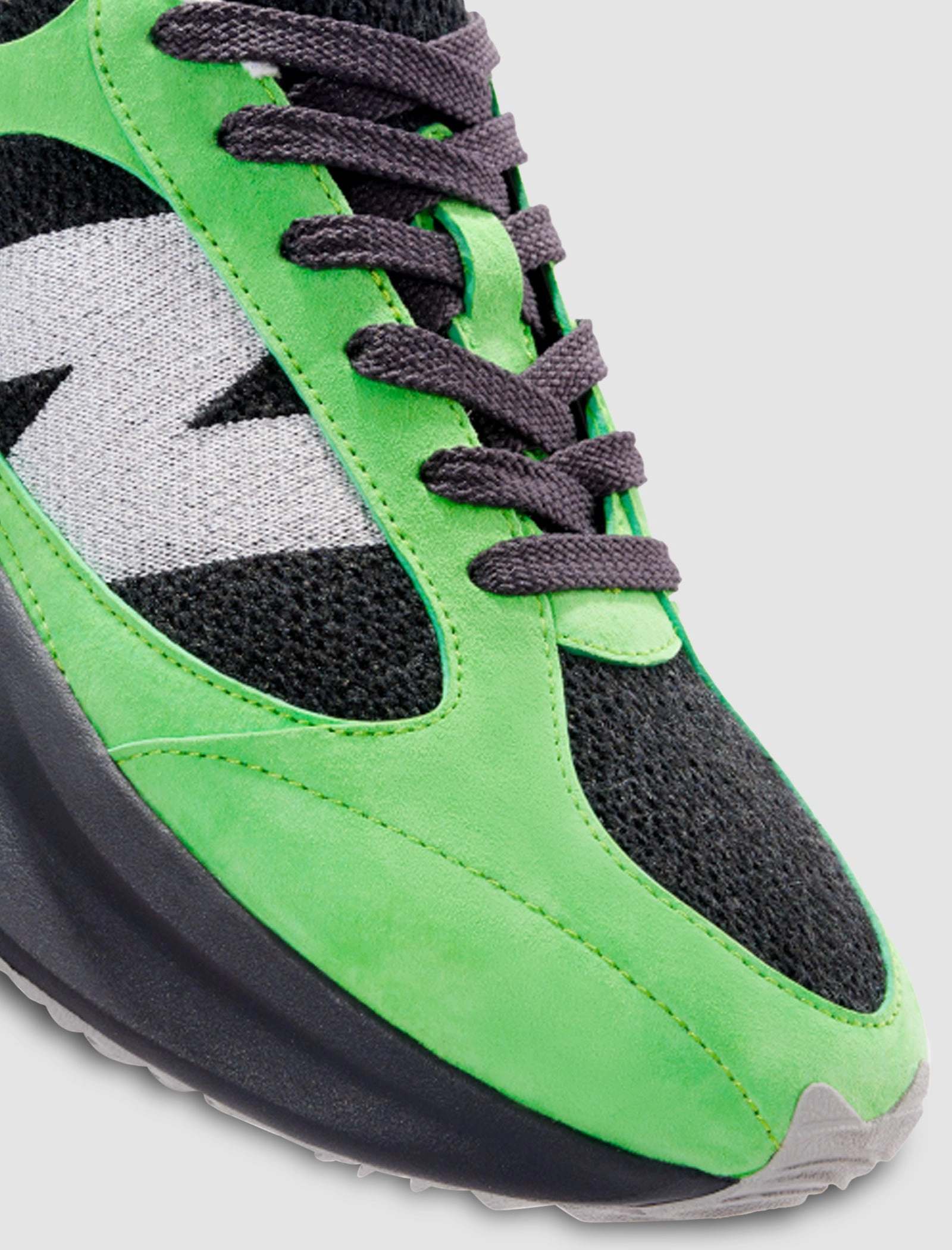 WARPED RUNNER "GREEN/BLACK" Nike Air Max 1