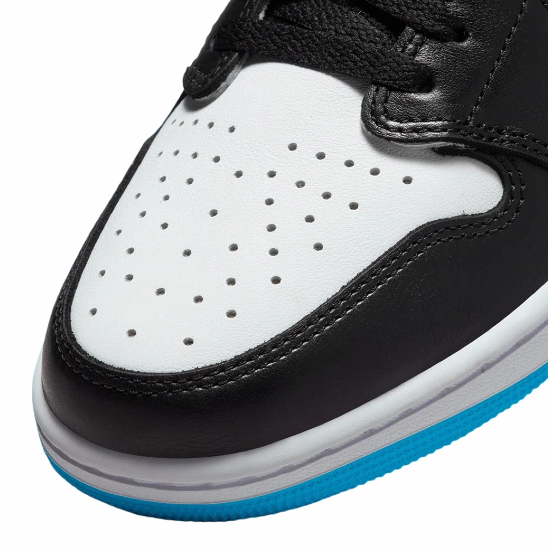 Women's Air Jordan 1 Low OG UNC White Black Powder Blue Basketball Shoes