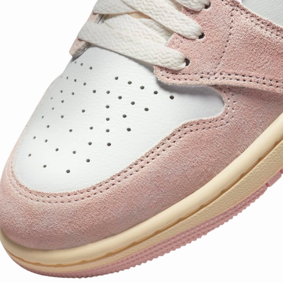 Women's Air Jordan 1 Retro Hi OG Washed Pink Atmosphere White Muslin Sail Basketball Shoes