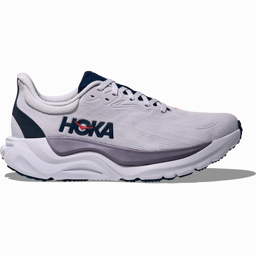 Women's Arahi 8 Wide Designer casual sneakers
