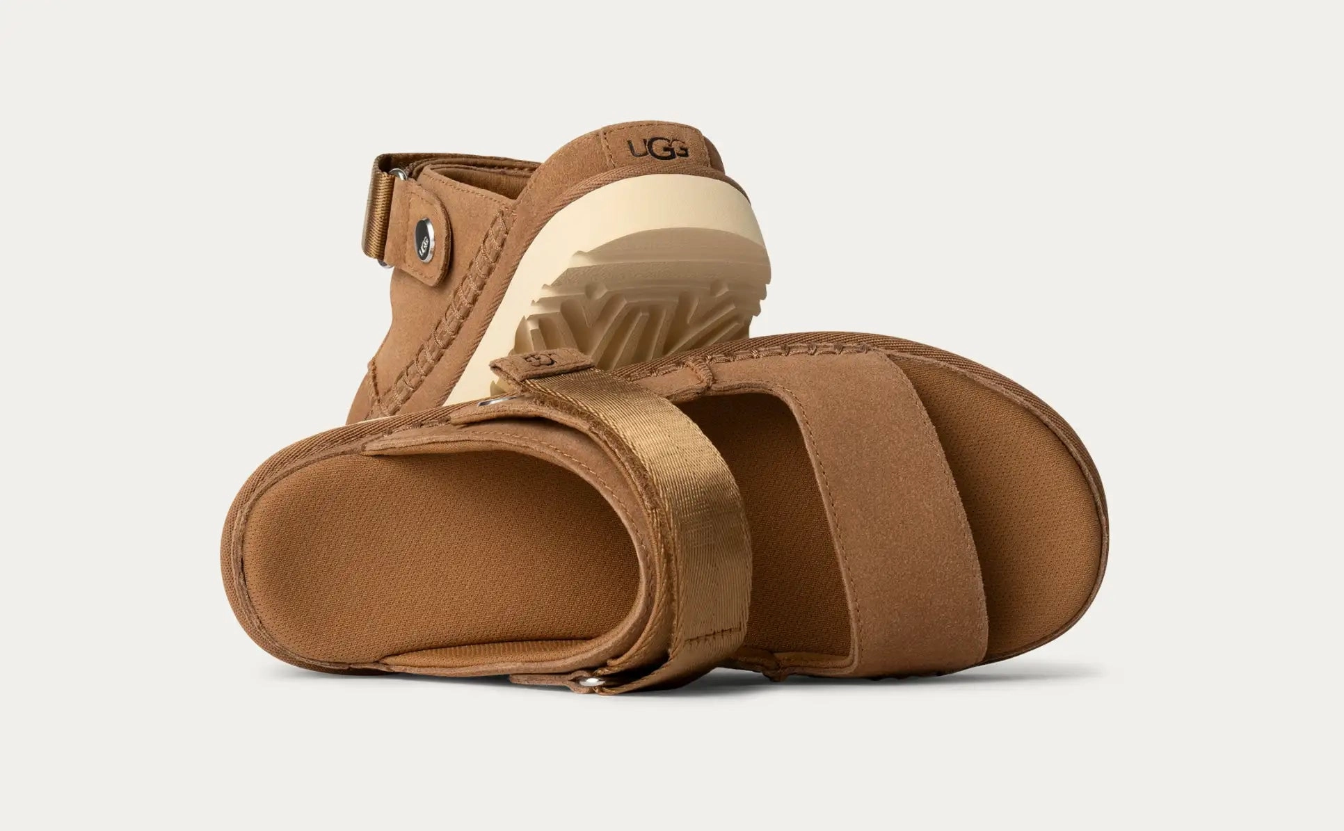 Women's Goldenstar Glide Cozy Shearling Shoes