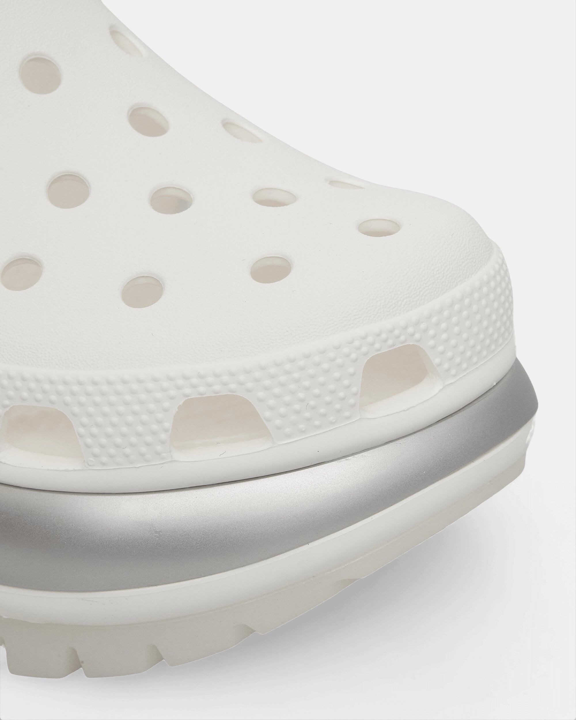 Women's Mega Crush Clogs White / Silver Foam Comfort Clogs