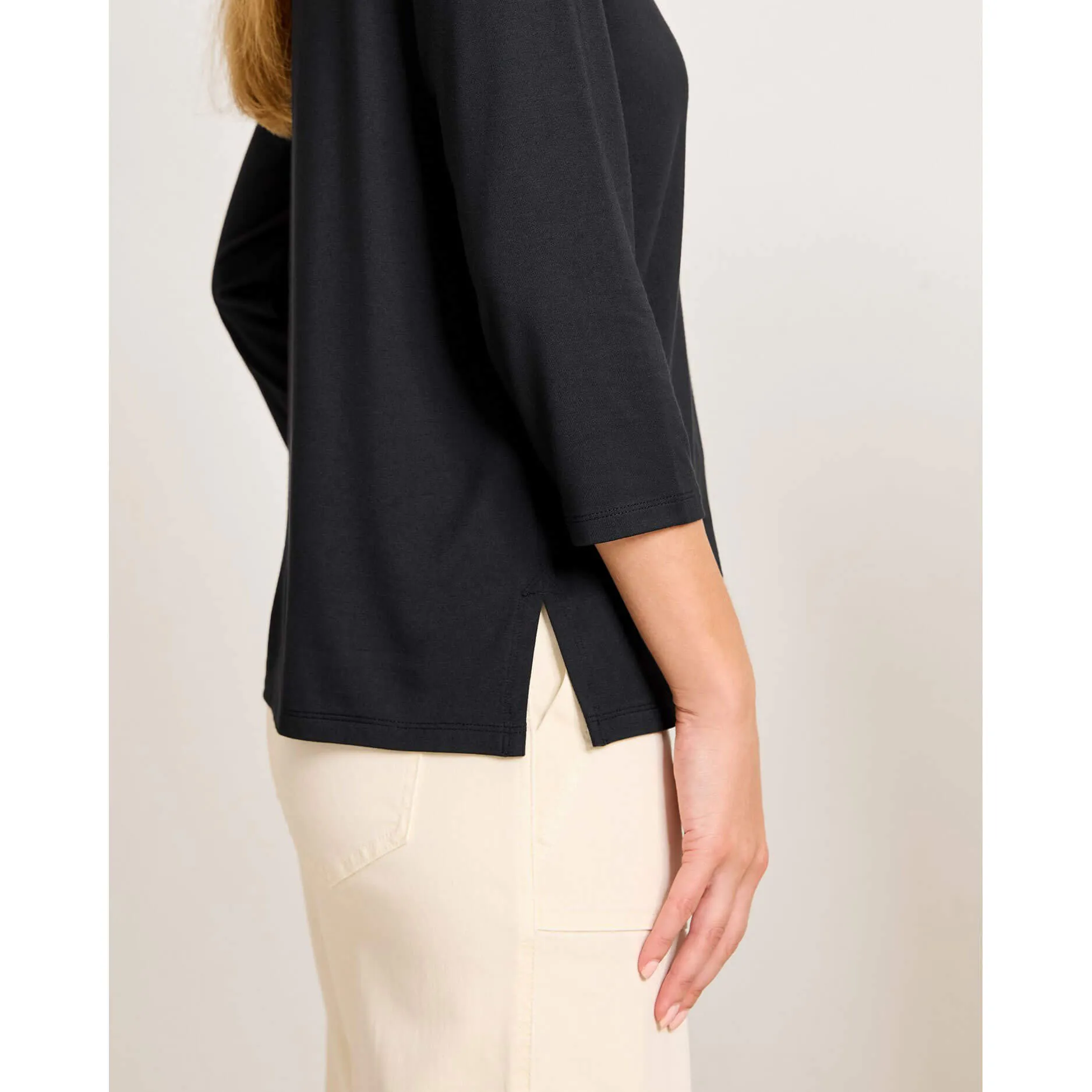 Womens Tommy Bahama Sportswear Tommy Bahama Women's Kona Isles 3/4 Sleeve Boat Neck Top - Black