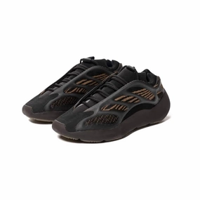 Yeezy 700 V3 Clay By Adidas Adidas lifestyle shoes with breathable mesh