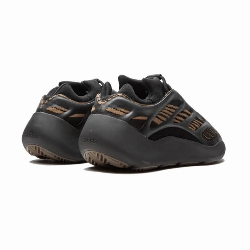 Yeezy 700 V3 Clay By Adidas Breathable Shoes